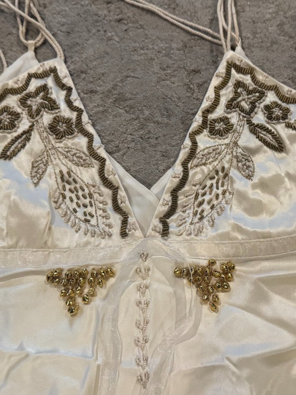 Sue Wong Silk Chiffon Y2K Handkerchief V Camisole Ivory Cream Gold Crochet Top 8 - Picture 4 of 16